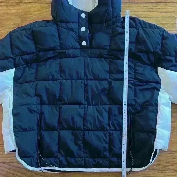 FLX pullover puffy jacket crop size medium - Picture 3 of 8